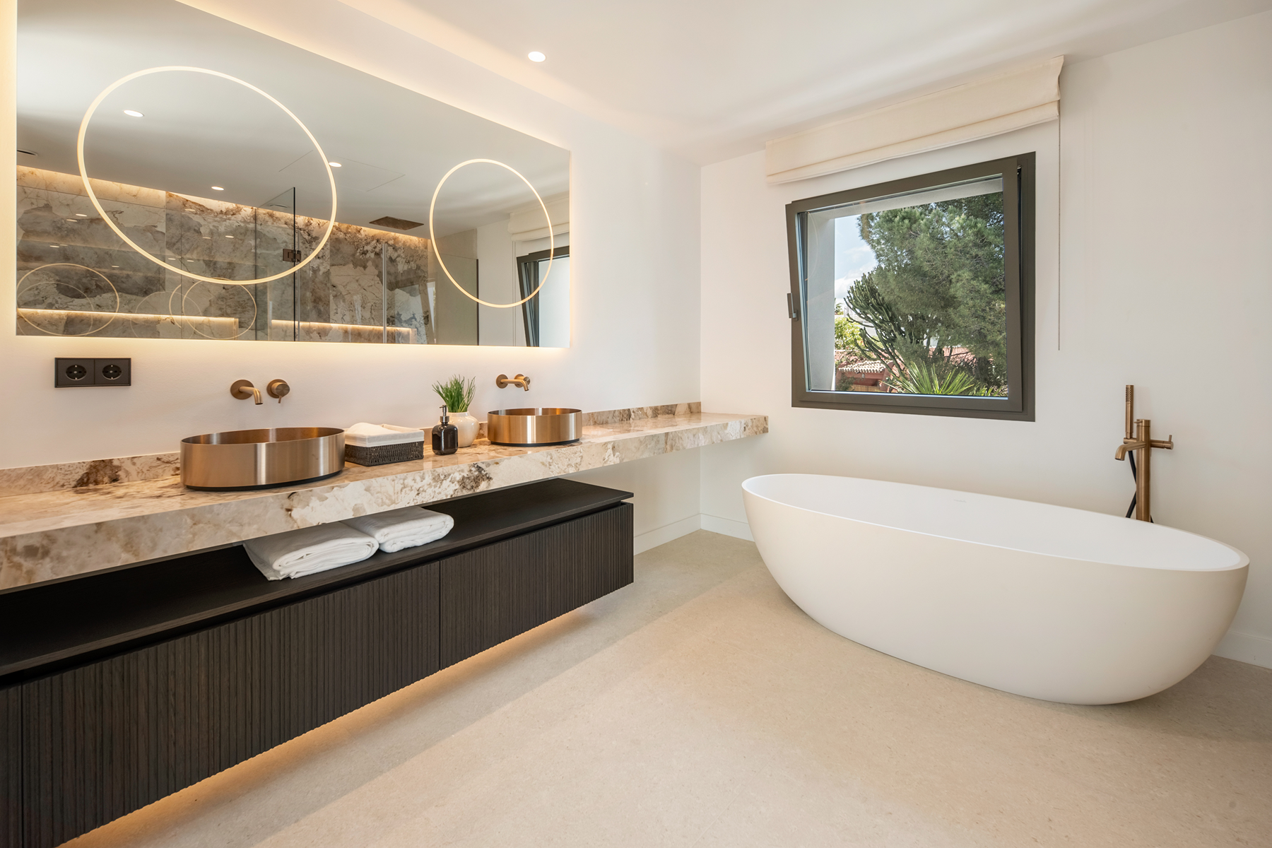  Contemporary Mediterranean villa with sea views in La Quinta - 物件實景