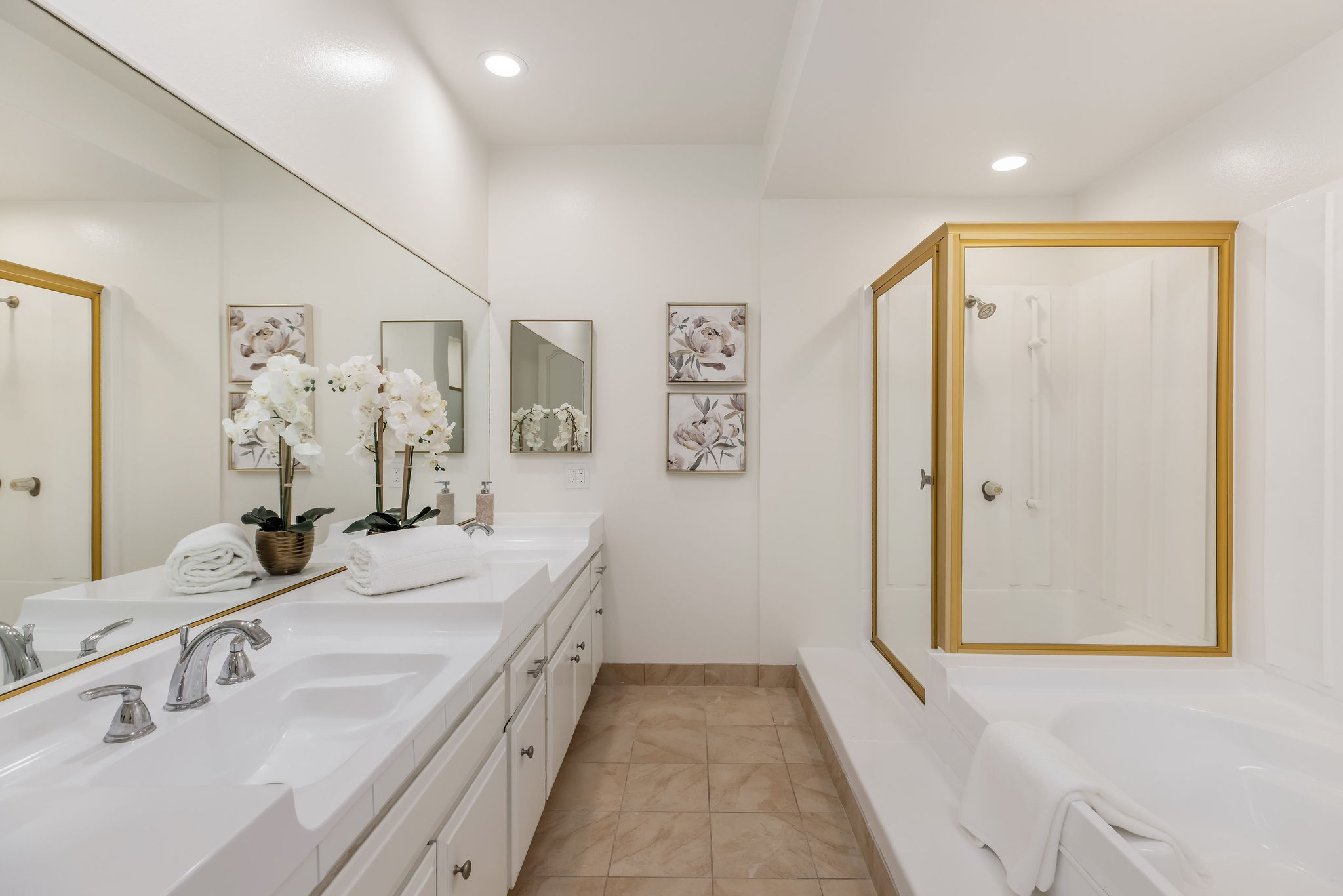  5216 Yarmouth Avenue #105 - 物件實景