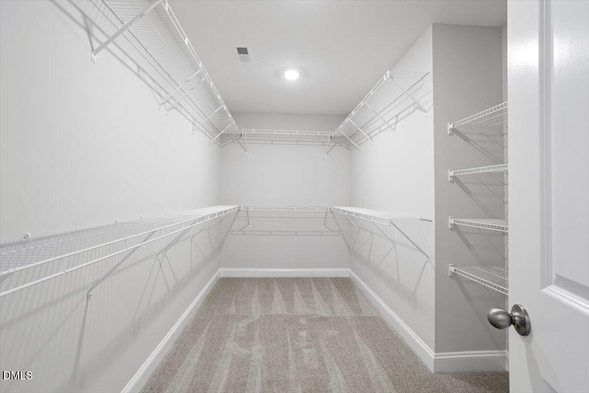 Fuquay Varina, North Carolina, 27526, United States, 5 Bedrooms Bedrooms, ,3 BathroomsBathrooms,Residential,For Sale,1973834