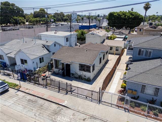 Los Angeles, California, 90002, United States, ,Residential,For Sale,1935699