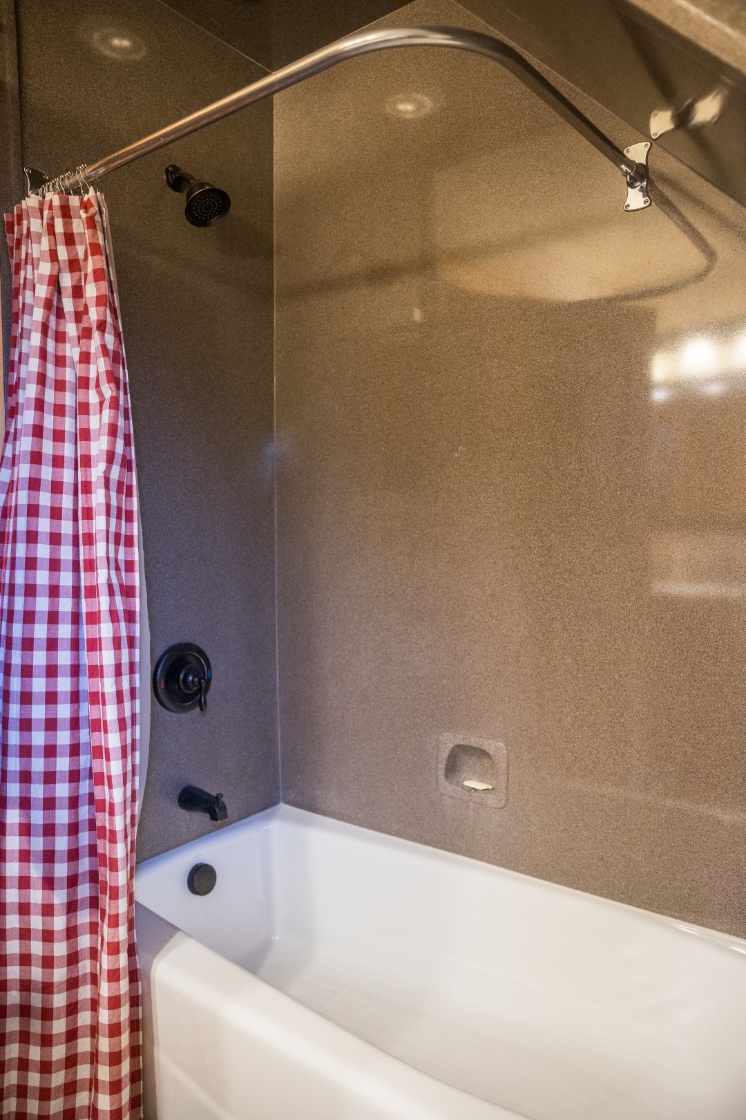 Whiterocks, Utah, 84085, United States, 3 Bedrooms Bedrooms, ,2 BathroomsBathrooms,Residential,For Sale,2013028