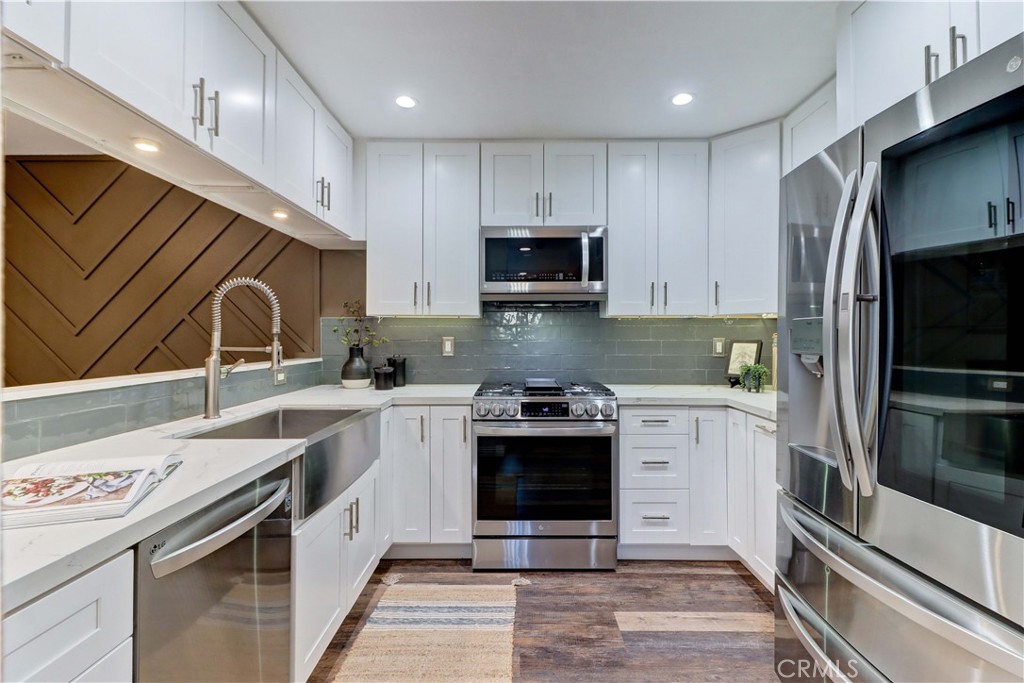 Long Beach, California, 90804, United States, 2 Bedrooms Bedrooms, ,2 BathroomsBathrooms,Residential,For Sale,2001889