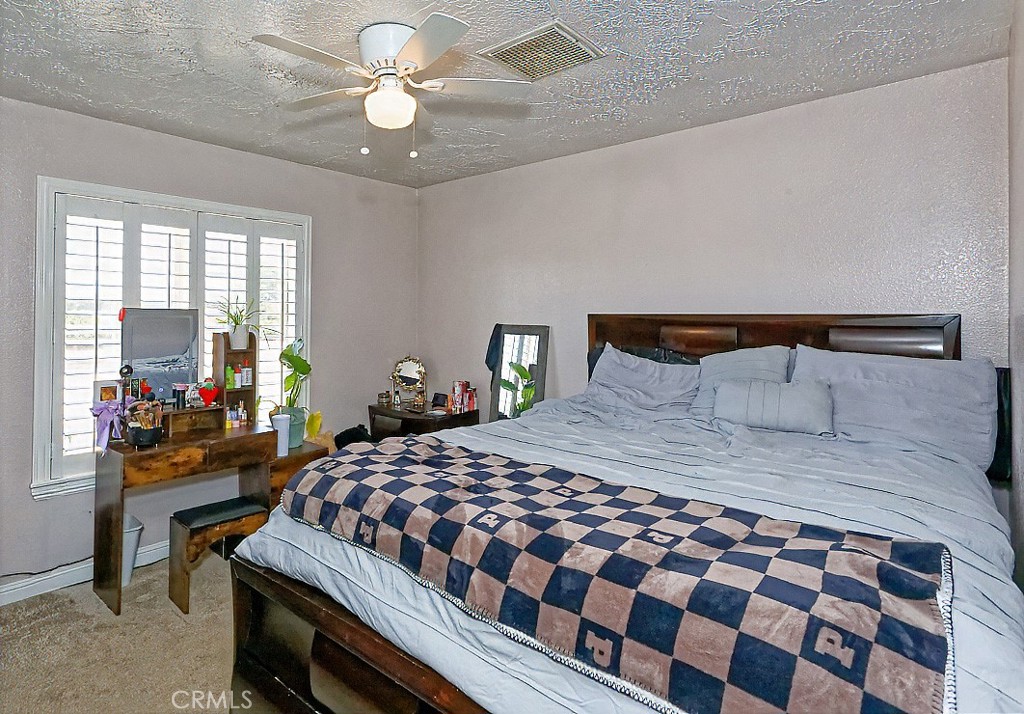 Oak Hills, California, 92344, United States, 4 Bedrooms Bedrooms, ,3 BathroomsBathrooms,Residential,For Sale,1942623