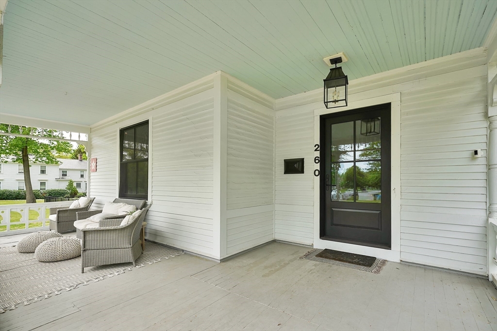 Longmeadow, Massachusetts, 01106, United States, 5 Bedrooms Bedrooms, ,2 BathroomsBathrooms,Residential,For Sale,1819173