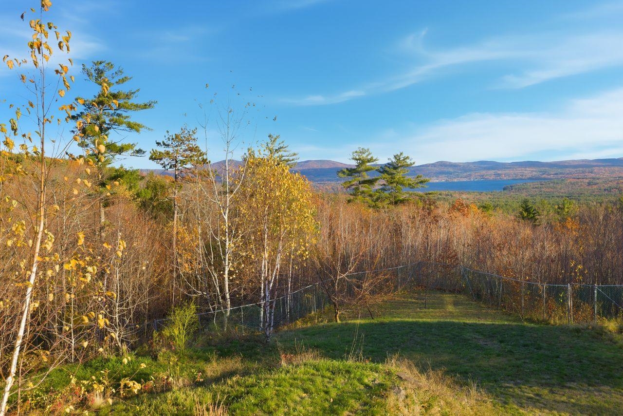 Meredith, New Hampshire, 03253, United States, 2 Bedrooms Bedrooms, ,3 BathroomsBathrooms,Residential,For Sale,1988258