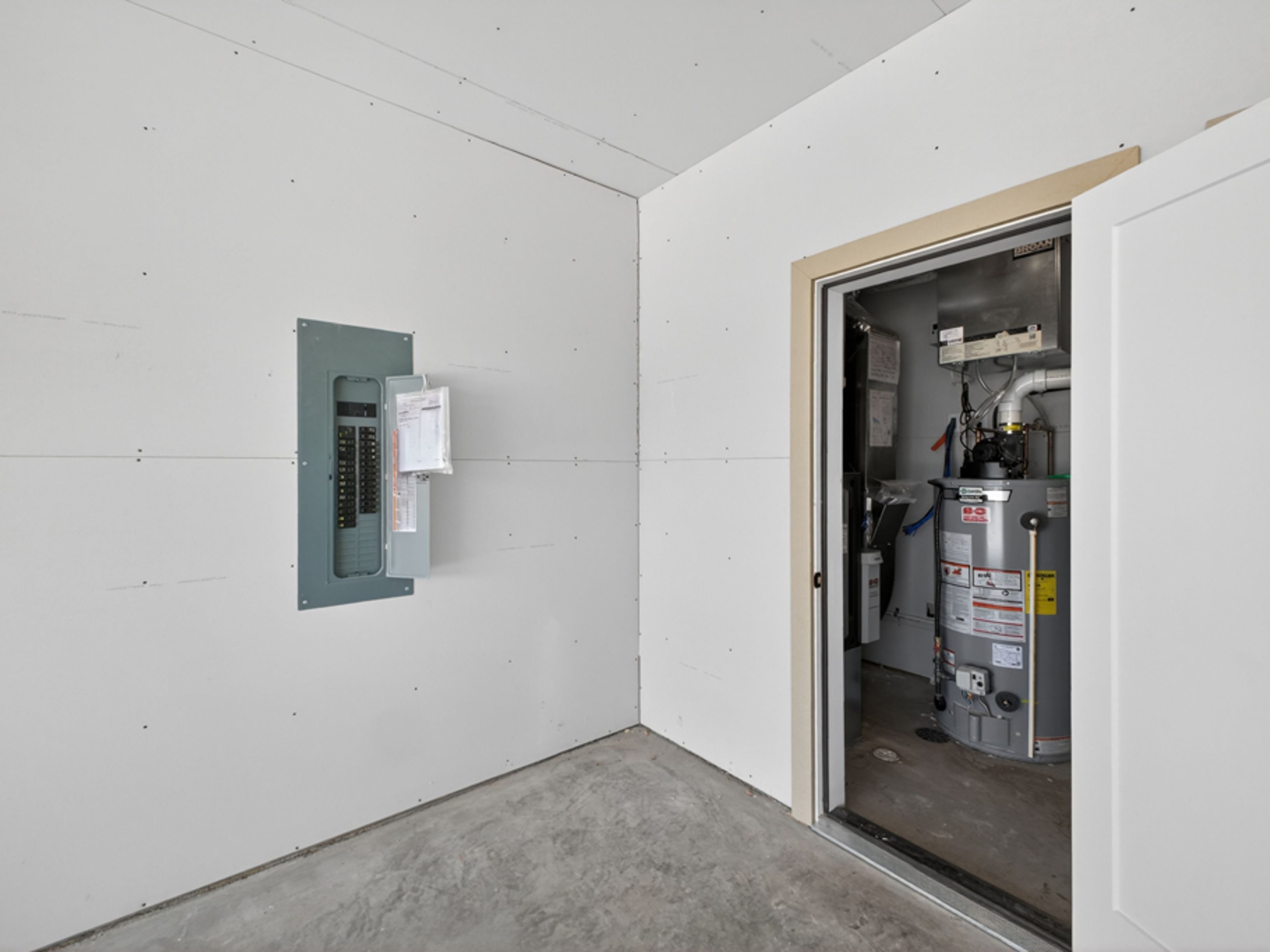  New Construction Prairie-Modern Home in Century Valley - 物件實景