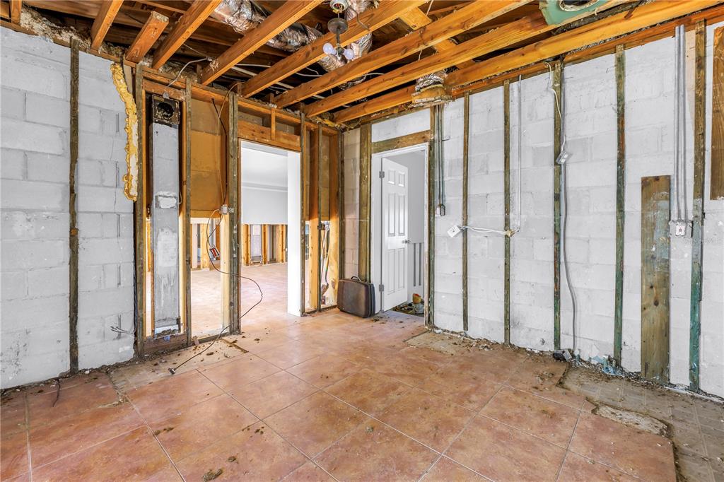 St Pete Beach, Florida, 33706, United States, 3 Bedrooms Bedrooms, ,2 BathroomsBathrooms,Residential,For Sale,1942197