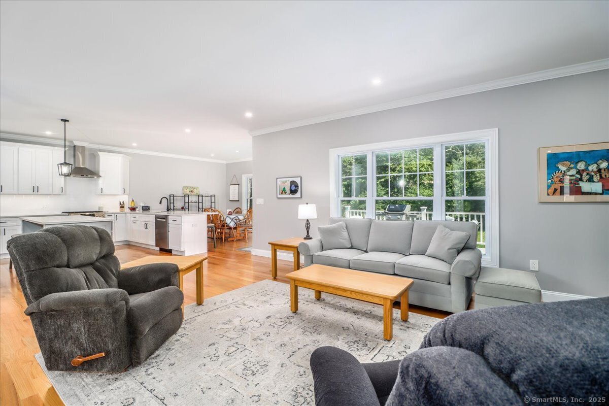 New Milford, Connecticut, 06776, United States, 2 Bedrooms Bedrooms, ,3 BathroomsBathrooms,Residential,For Sale,1875818