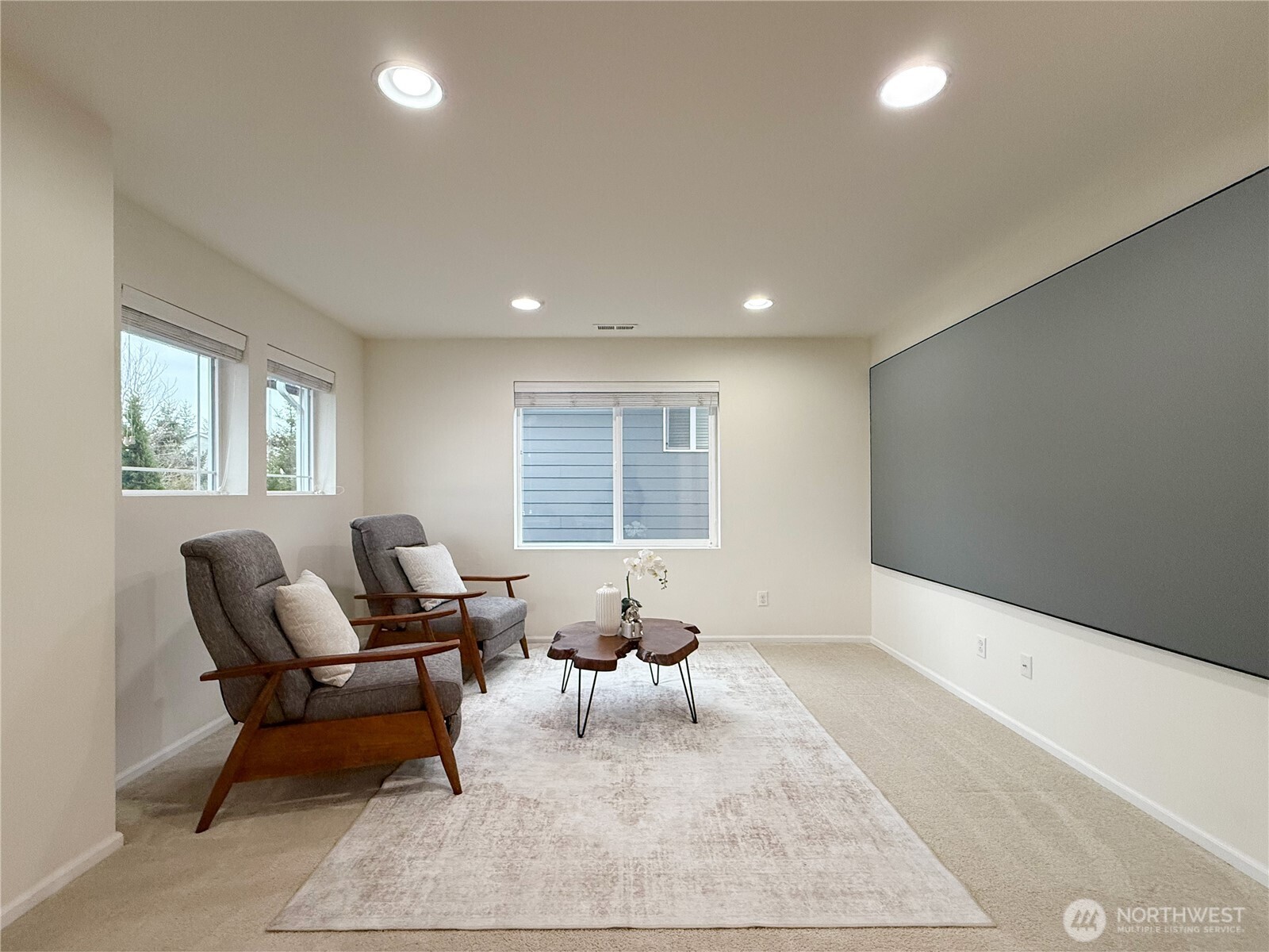 Bothell, Washington, 98012, United States, 3 Bedrooms Bedrooms, ,3 BathroomsBathrooms,Residential,For Sale,1987399