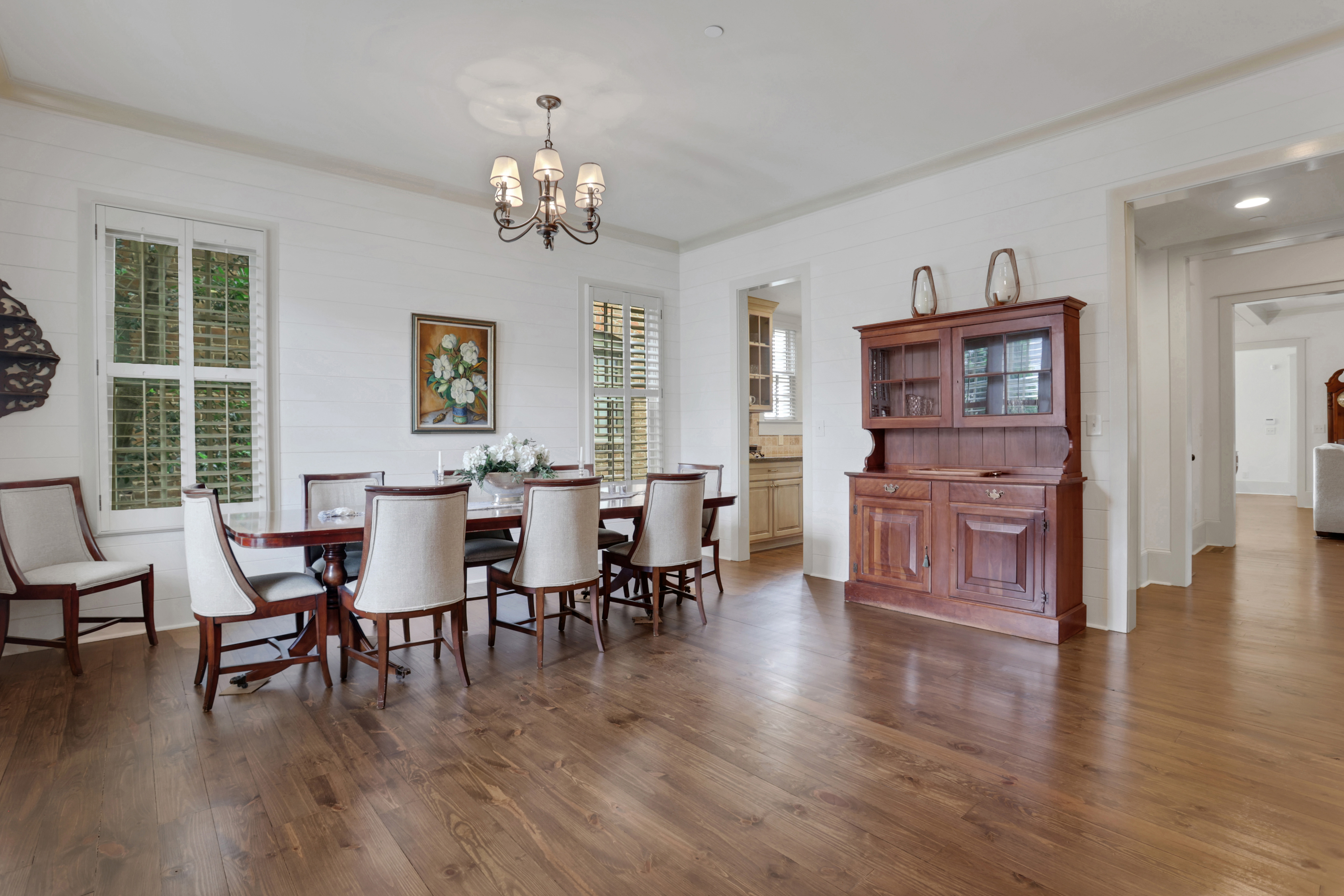  Stunning Six Bedroom Home Near Marietta Square - 物件實景