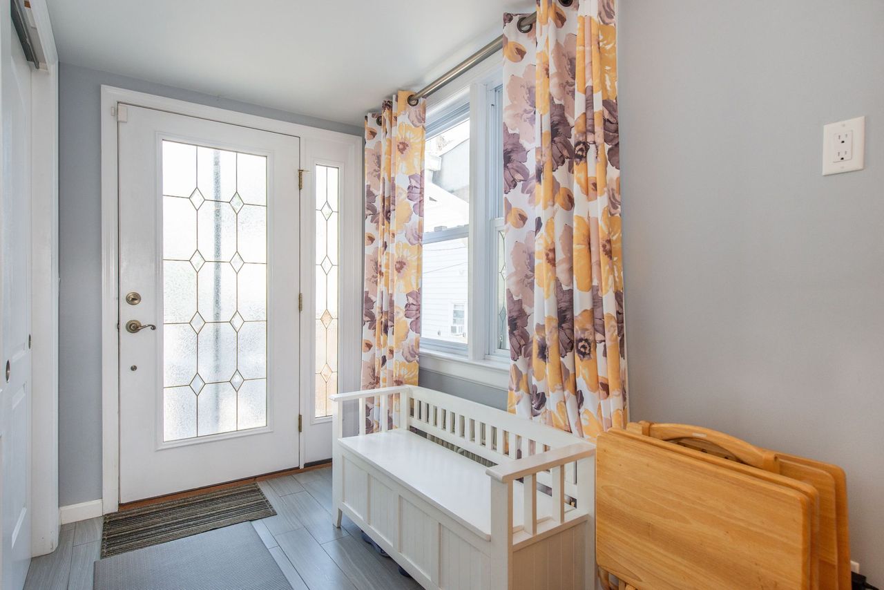 Harrison, New Jersey, 07029, United States, 2 Bedrooms Bedrooms, ,1 BathroomBathrooms,Residential,For Sale,1984057