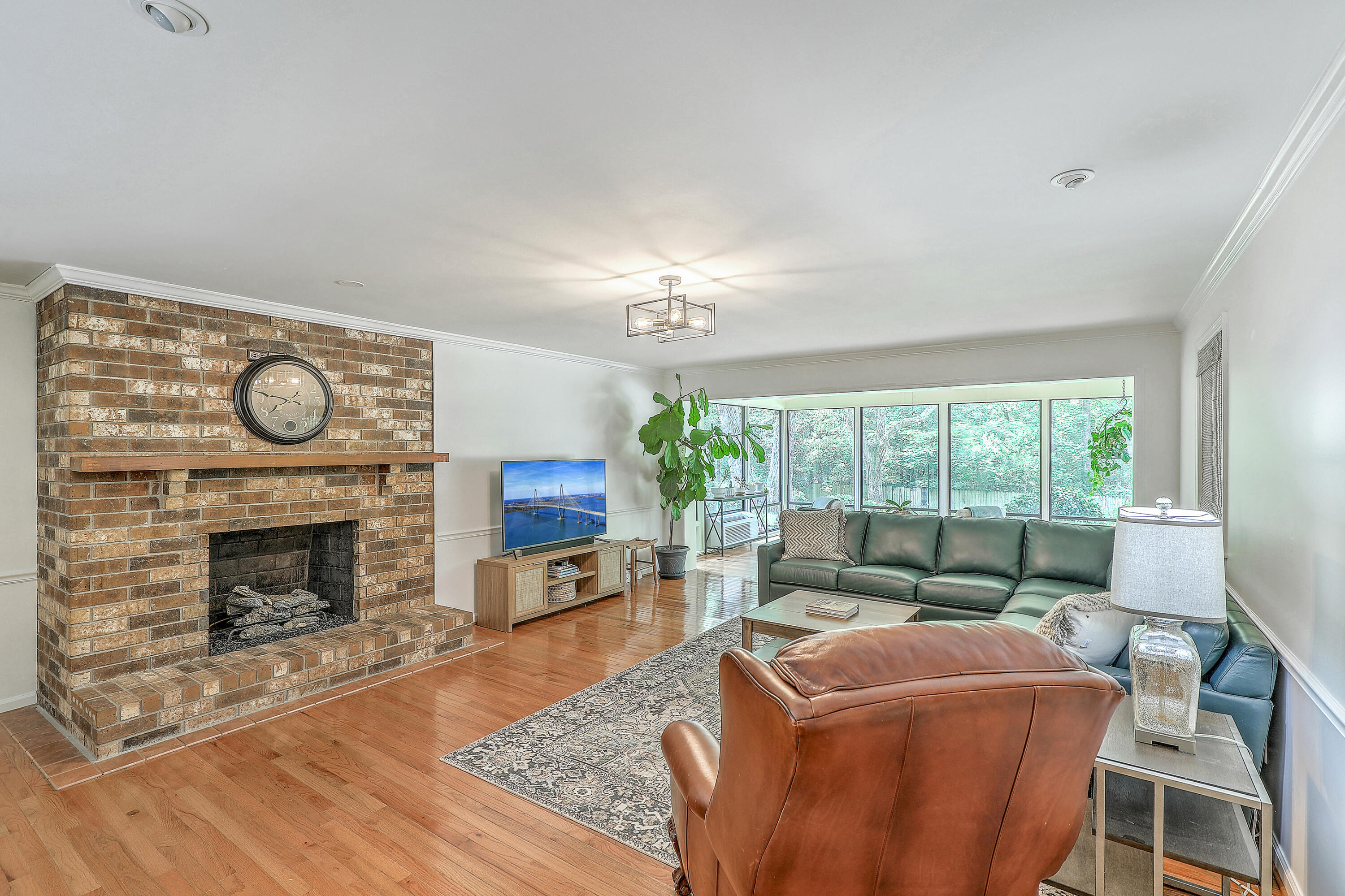 Summerville, South Carolina, 29485, United States, 4 Bedrooms Bedrooms, ,3 BathroomsBathrooms,Residential,For Sale,1922854