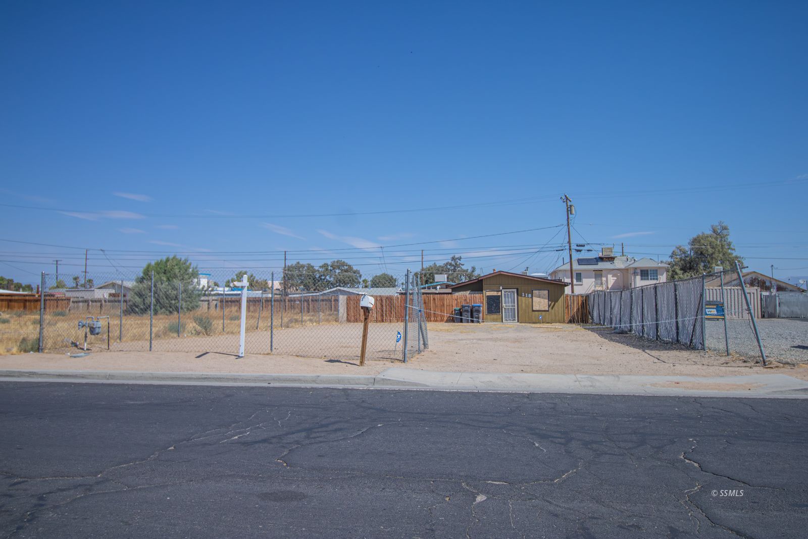 Wilson Ave, Ridgecrest, CA 93555