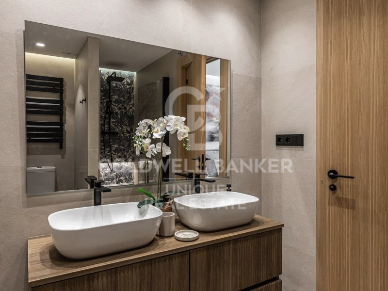Madrid, Comunidad de Madrid, ES, 4 Bedrooms Bedrooms, ,3 BathroomsBathrooms,Residential,For Sale,1827374
