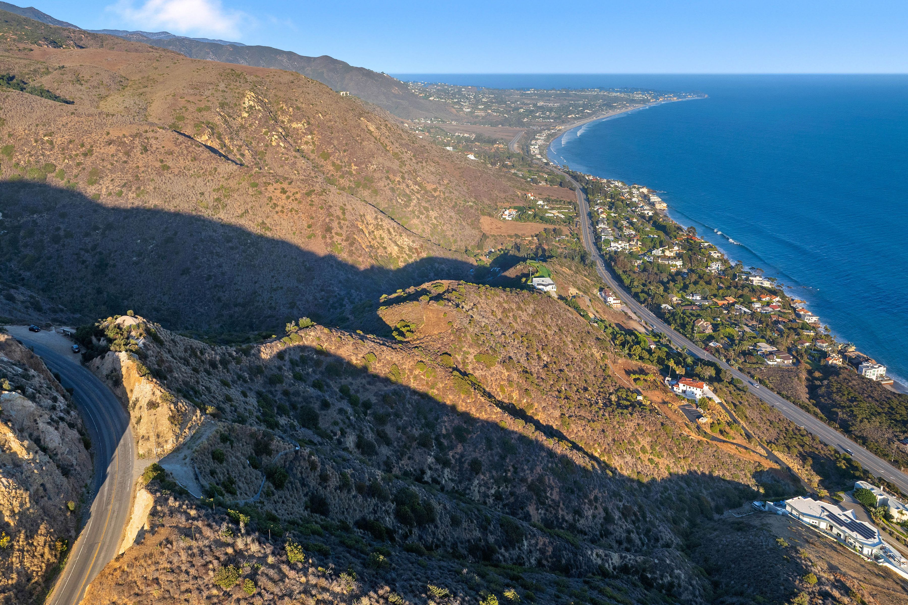  4140 Encinal Canyon Rd - 物件實景