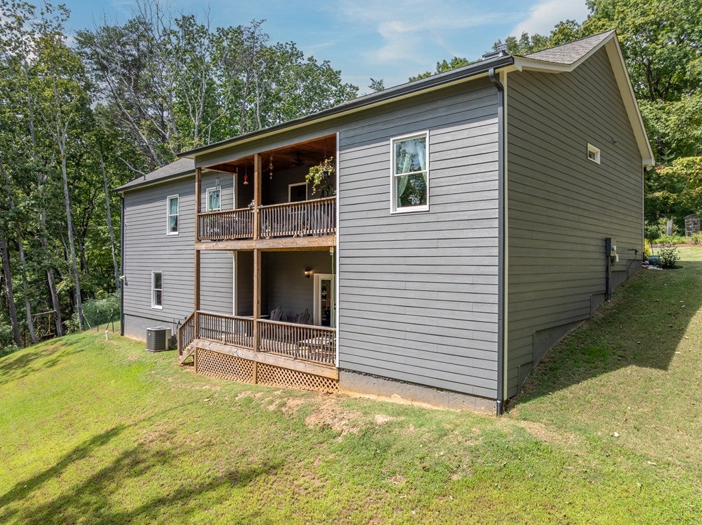 Talking Rock, Georgia, 30175, United States, 3 Bedrooms Bedrooms, ,2 BathroomsBathrooms,Residential,For Sale,1972069