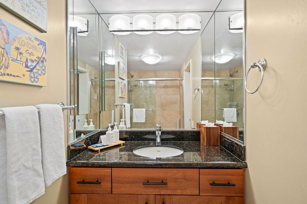 Lahaina, Hawaii, 96761, United States, 1 Bedroom Bedrooms, ,2 BathroomsBathrooms,Residential,For Sale,1793815
