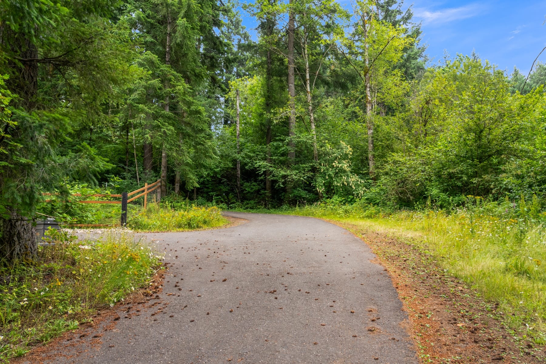  3832 NE CAVITT RD Camas, WA 98607 - 物件實景