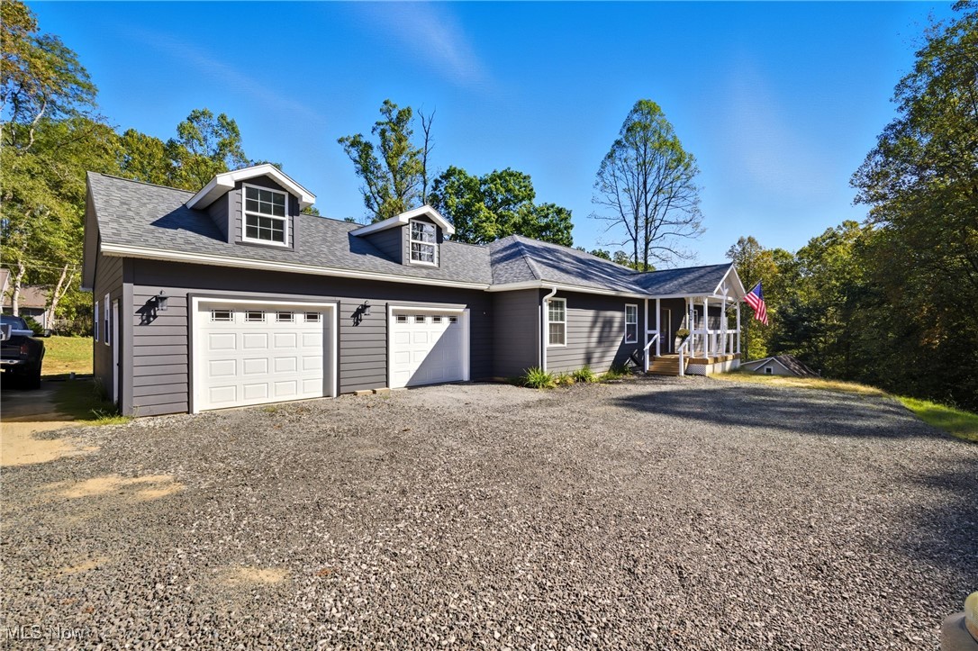 Washington, West Virginia, 26181, United States, 3 Bedrooms Bedrooms, ,3 BathroomsBathrooms,Residential,For Sale,1961068