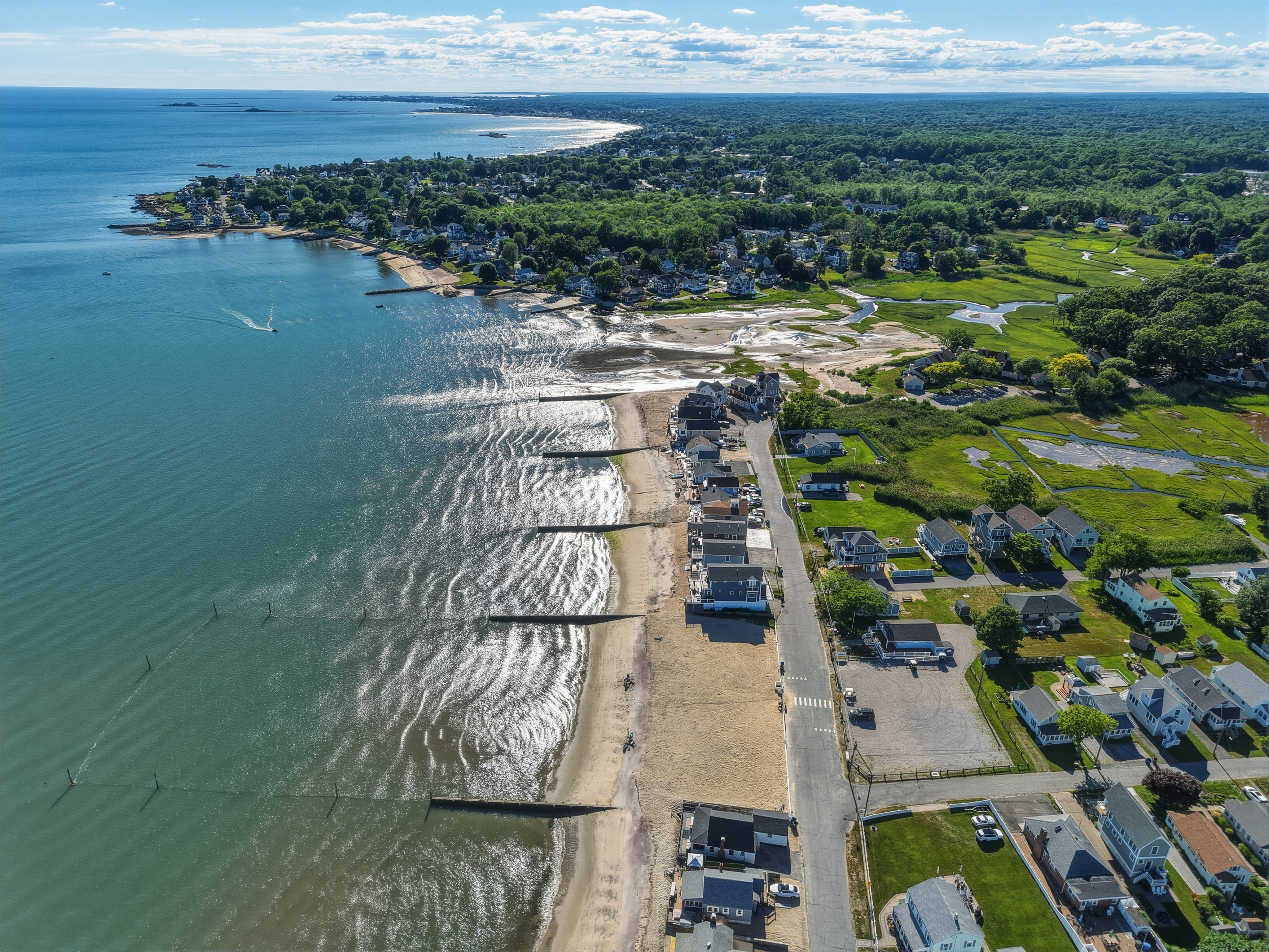  Turn Key Beach House in Chalker Beach Association - 物件實景