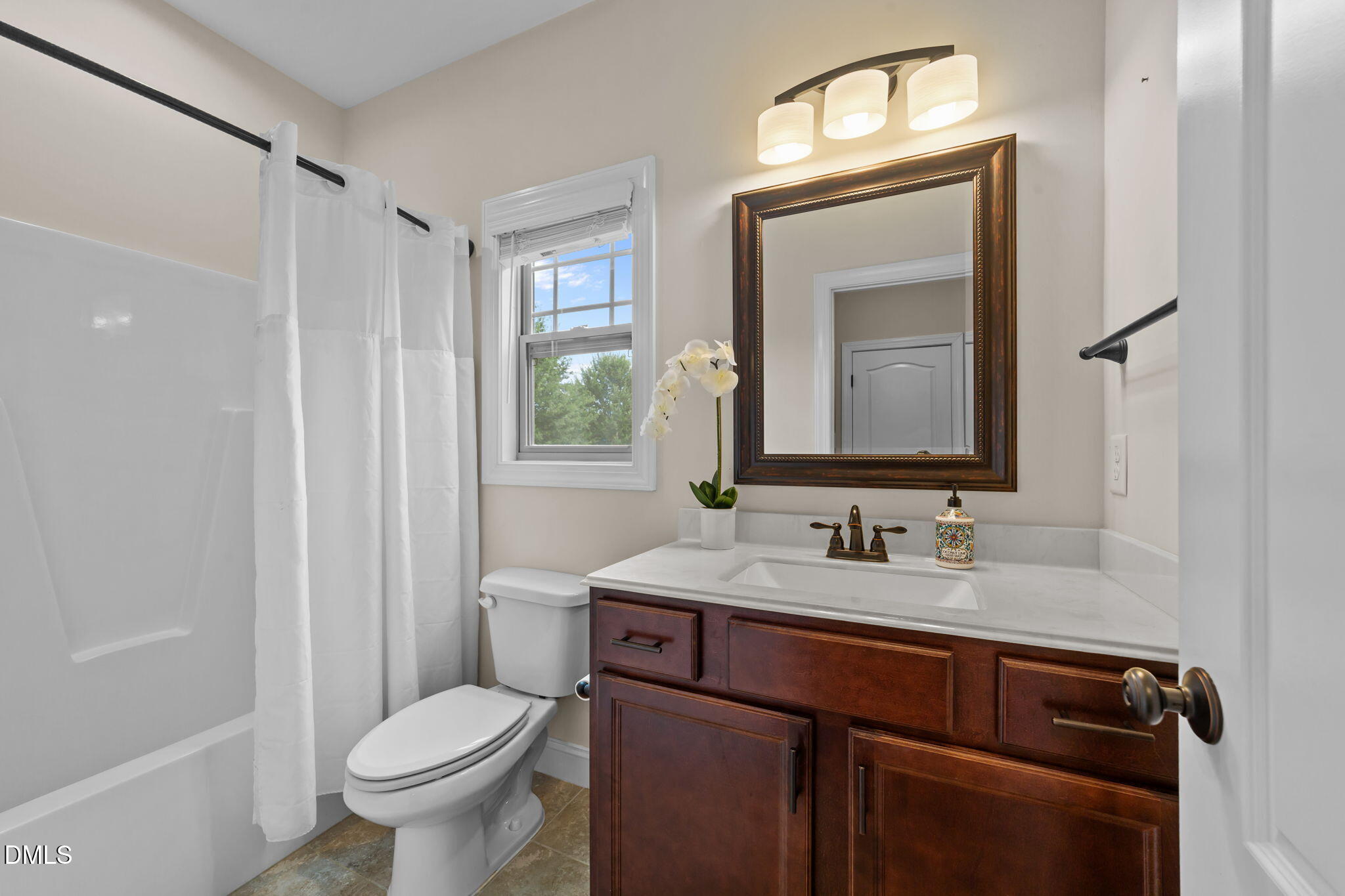 Clayton, North Carolina, 27527, United States, 4 Bedrooms Bedrooms, ,3 BathroomsBathrooms,Residential,For Sale,1959098