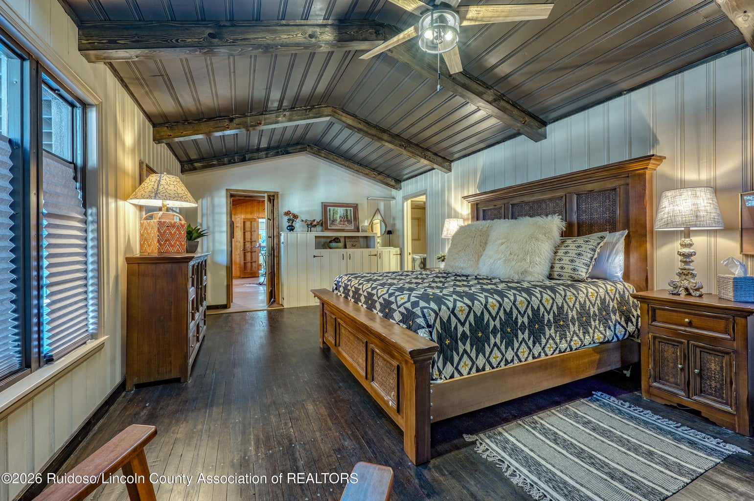 Ruidoso, New Mexico, 88345, United States, 4 Bedrooms Bedrooms, ,3 BathroomsBathrooms,Residential,For Sale,2008088