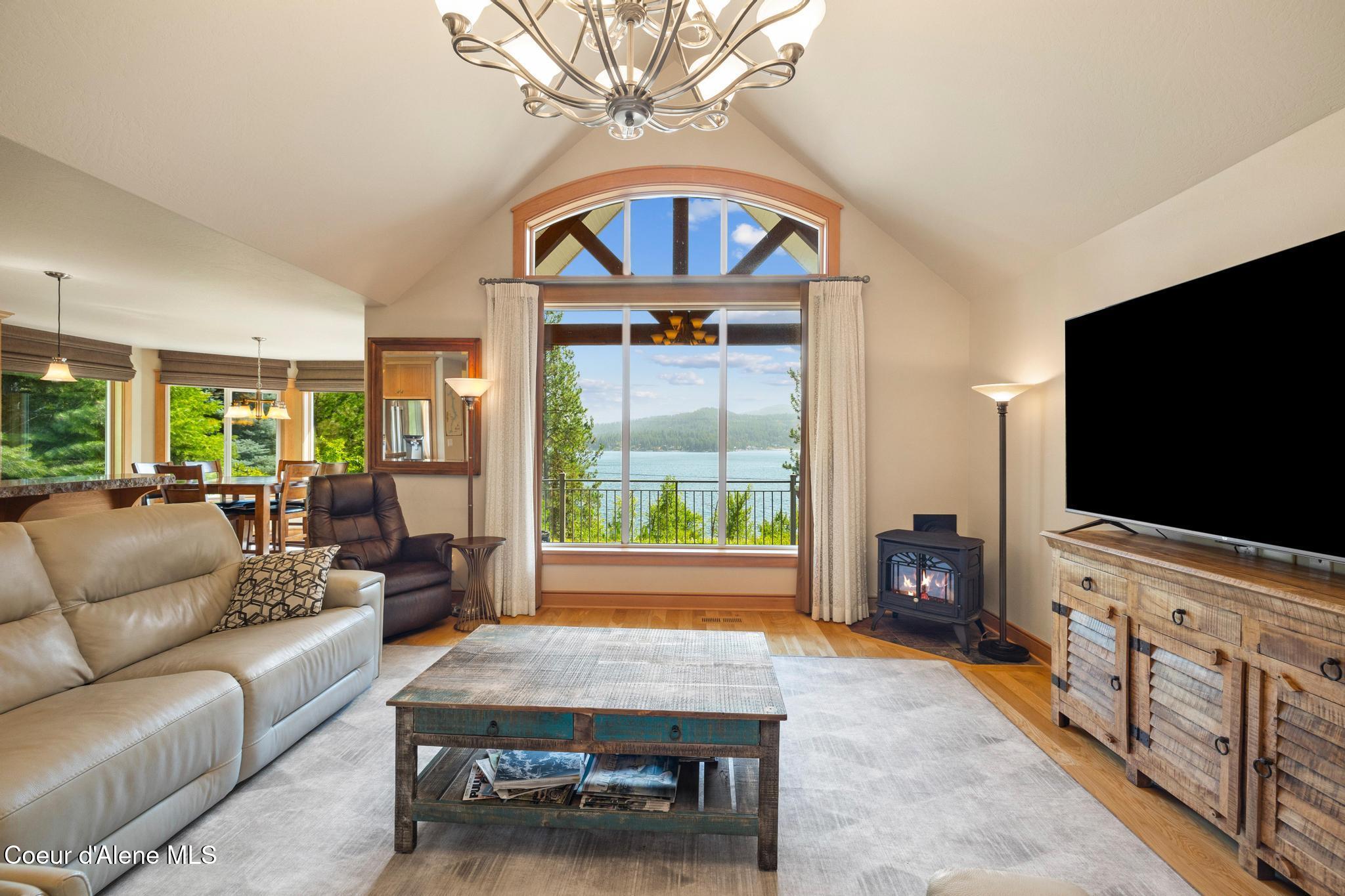 Harrison, Idaho, 83833, United States, 4 Bedrooms Bedrooms, ,5 BathroomsBathrooms,Residential,For Sale,1895390