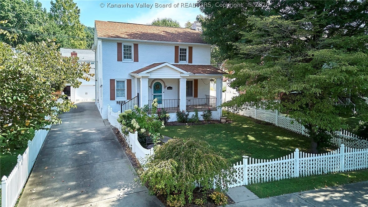 Noyes Ave, Charleston, WV 25304