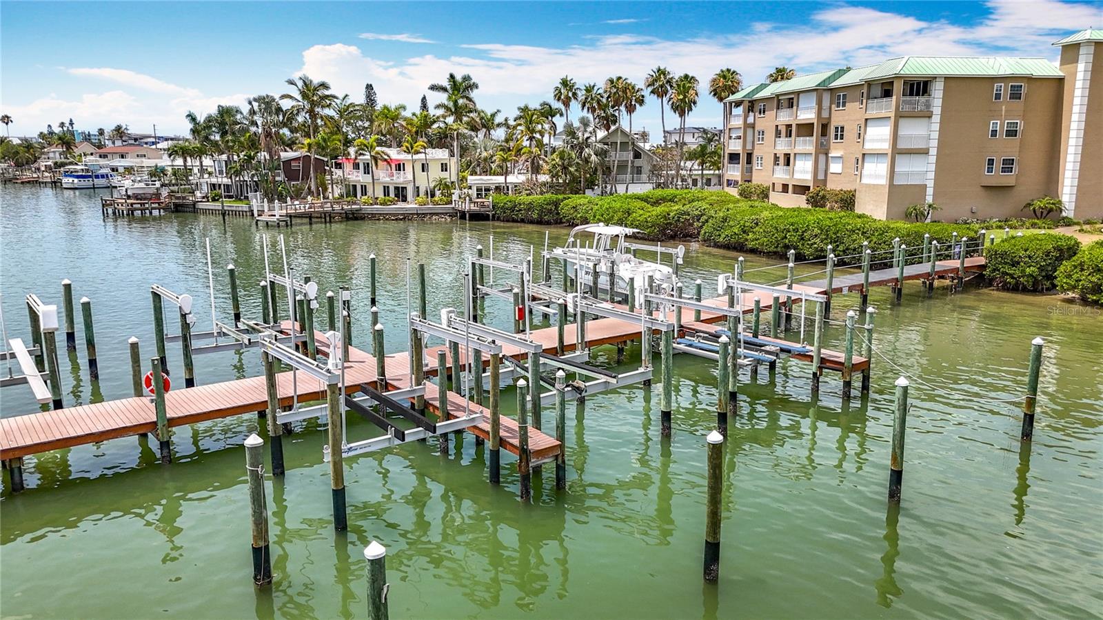 Madeira Beach, Florida, 33708, United States, 2 Bedrooms Bedrooms, ,2 BathroomsBathrooms,Residential,For Sale,1981210