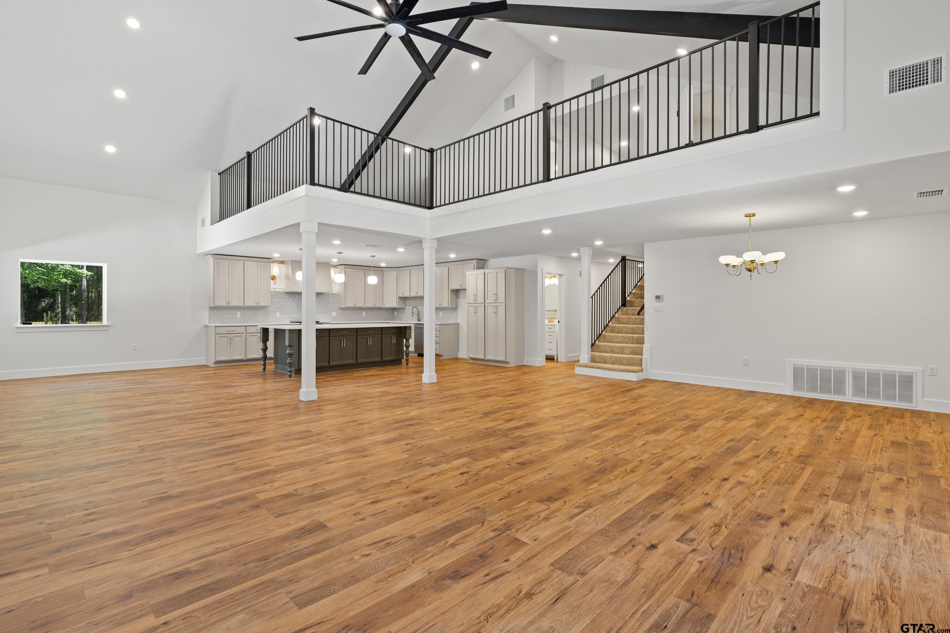 Hallsville, Texas, 75650, United States, 4 Bedrooms Bedrooms, ,3 BathroomsBathrooms,Residential,For Sale,1906779