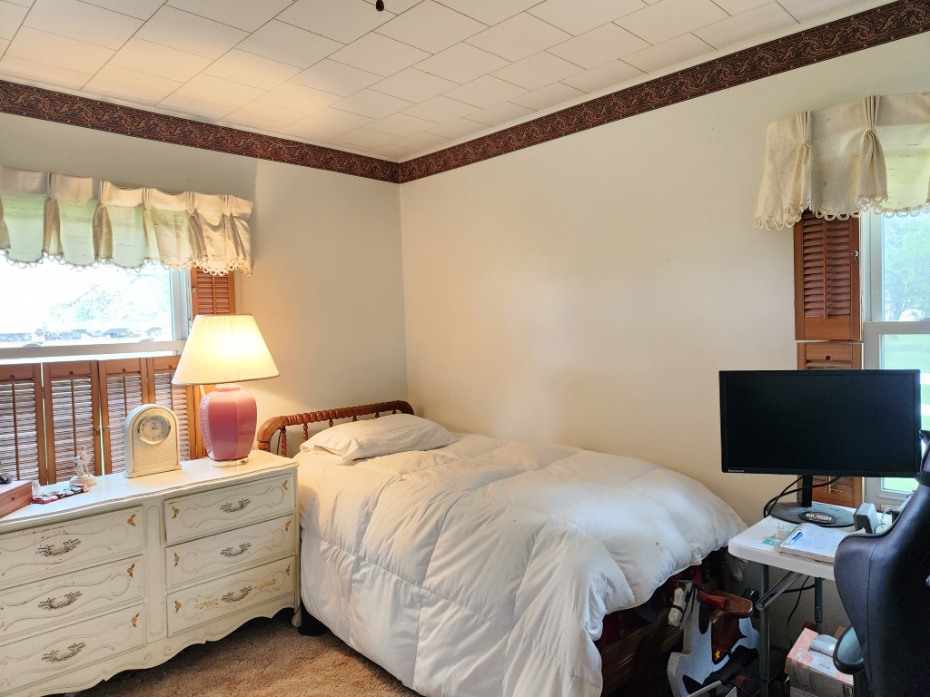 Mason City, Iowa, 50401, United States, 4 Bedrooms Bedrooms, ,1 BathroomBathrooms,Residential,For Sale,1982644