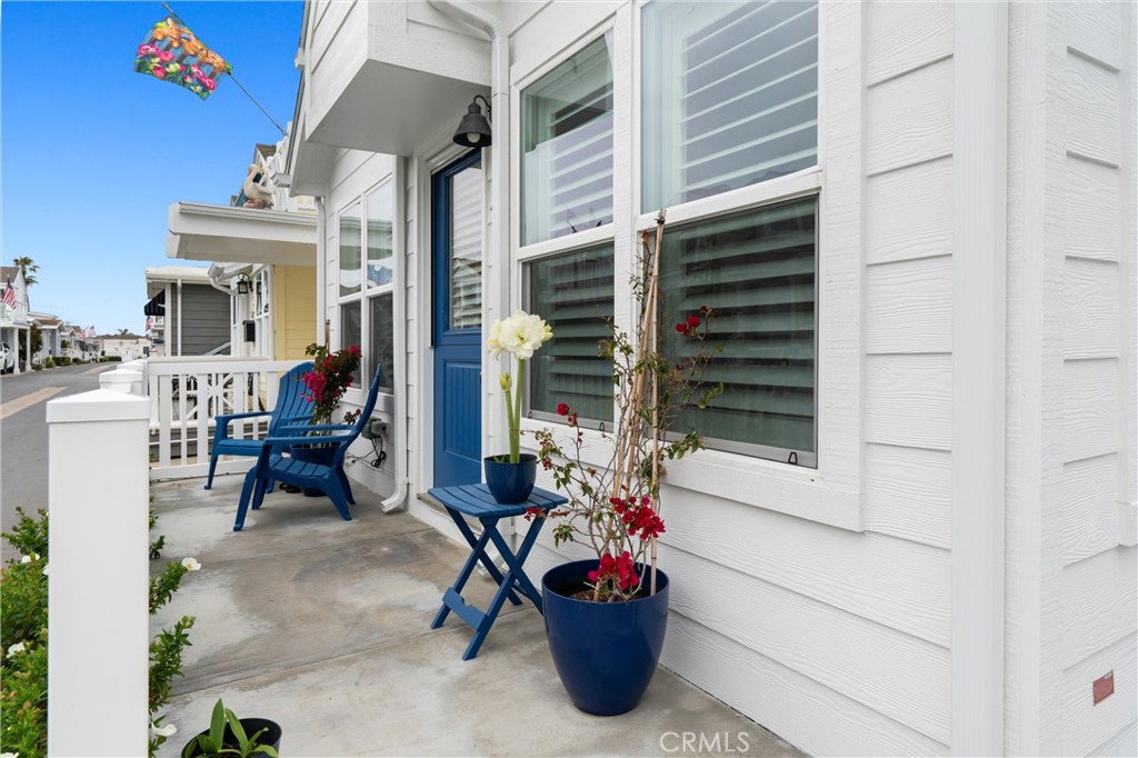 Newport Beach, California, 92663, United States, 1 Bedroom Bedrooms, ,1 BathroomBathrooms,Residential,For Sale,1776845