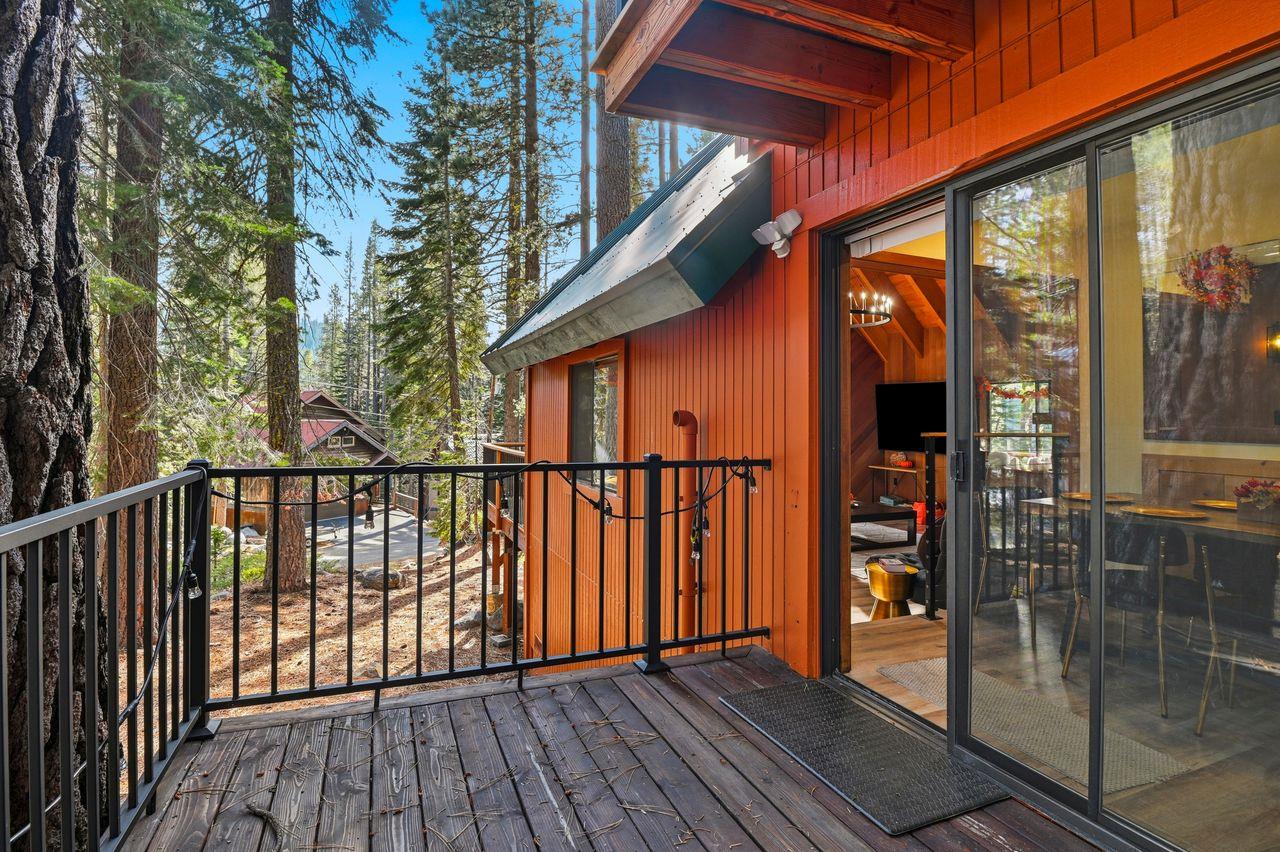 Soda Springs, California, 95728, United States, 3 Bedrooms Bedrooms, ,2 BathroomsBathrooms,Residential,For Sale,1998980