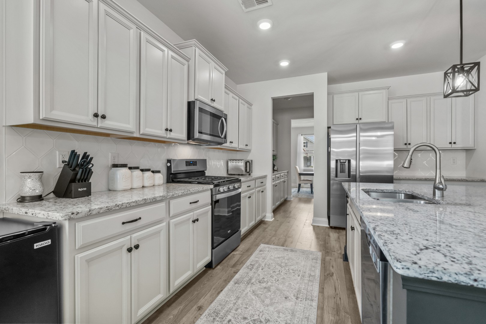 Myrtle Beach, South Carolina, 29588, United States, 4 Bedrooms Bedrooms, ,3 BathroomsBathrooms,Residential,For Sale,1982138