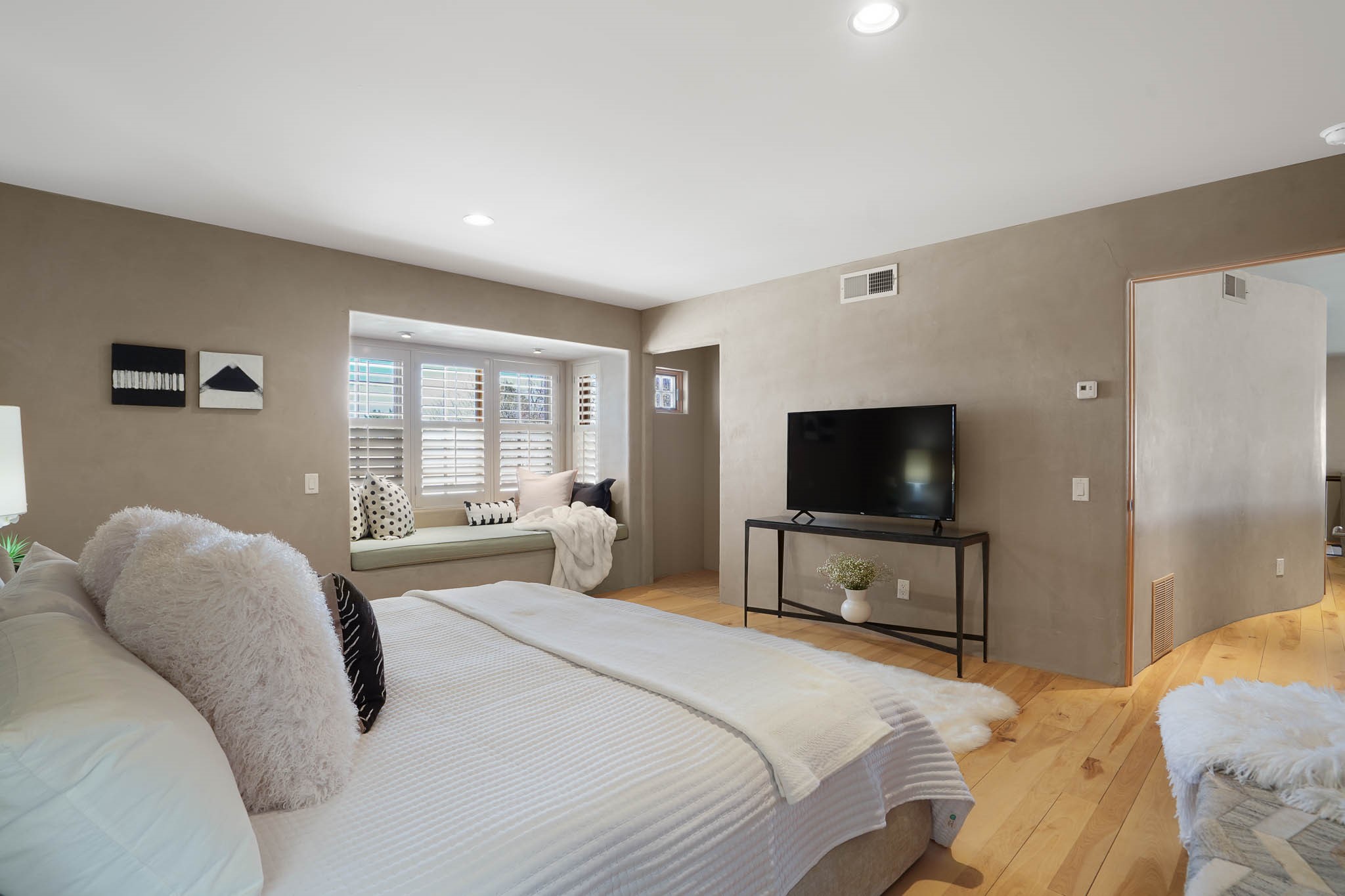  996 Old Pecos Trail - 物件實景