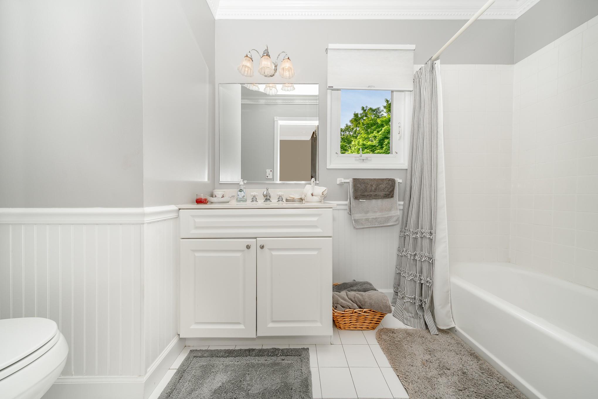 Massapequa, New York, 11758, United States, 4 Bedrooms Bedrooms, ,2 BathroomsBathrooms,Residential,For Sale,1904411