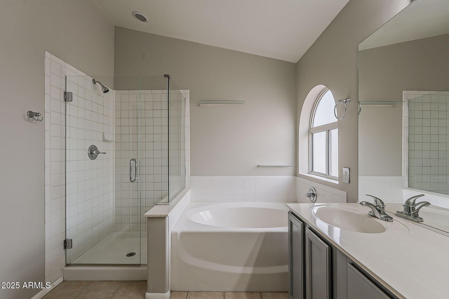 Phoenix, Arizona, 85044, United States, 3 Bedrooms Bedrooms, ,2 BathroomsBathrooms,Residential,For Sale,1938083