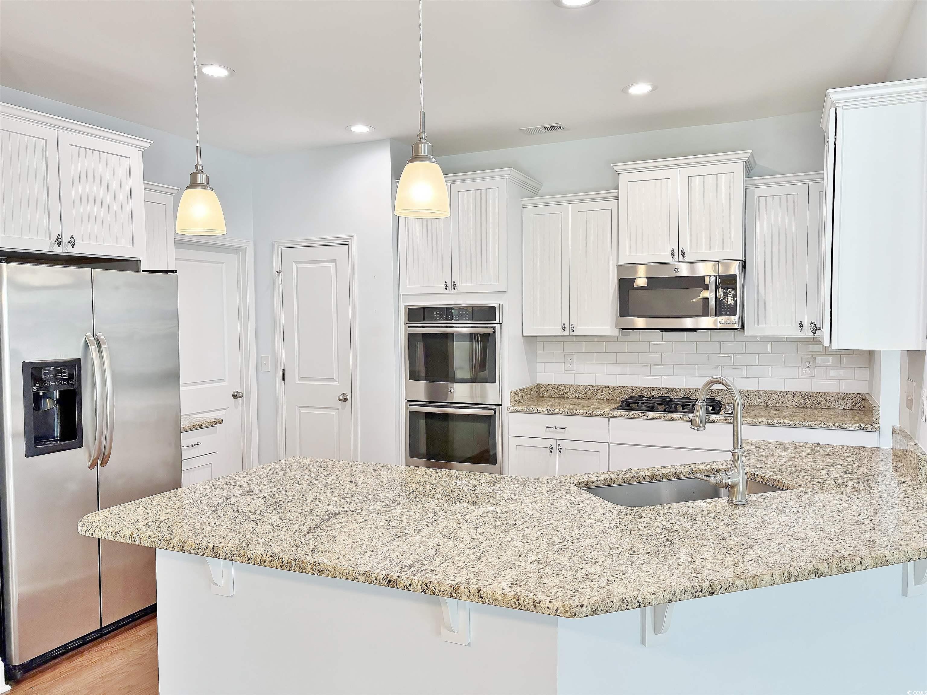Murrells Inlet, South Carolina, 29576, United States, 3 Bedrooms Bedrooms, ,2 BathroomsBathrooms,Residential,For Sale,1928433