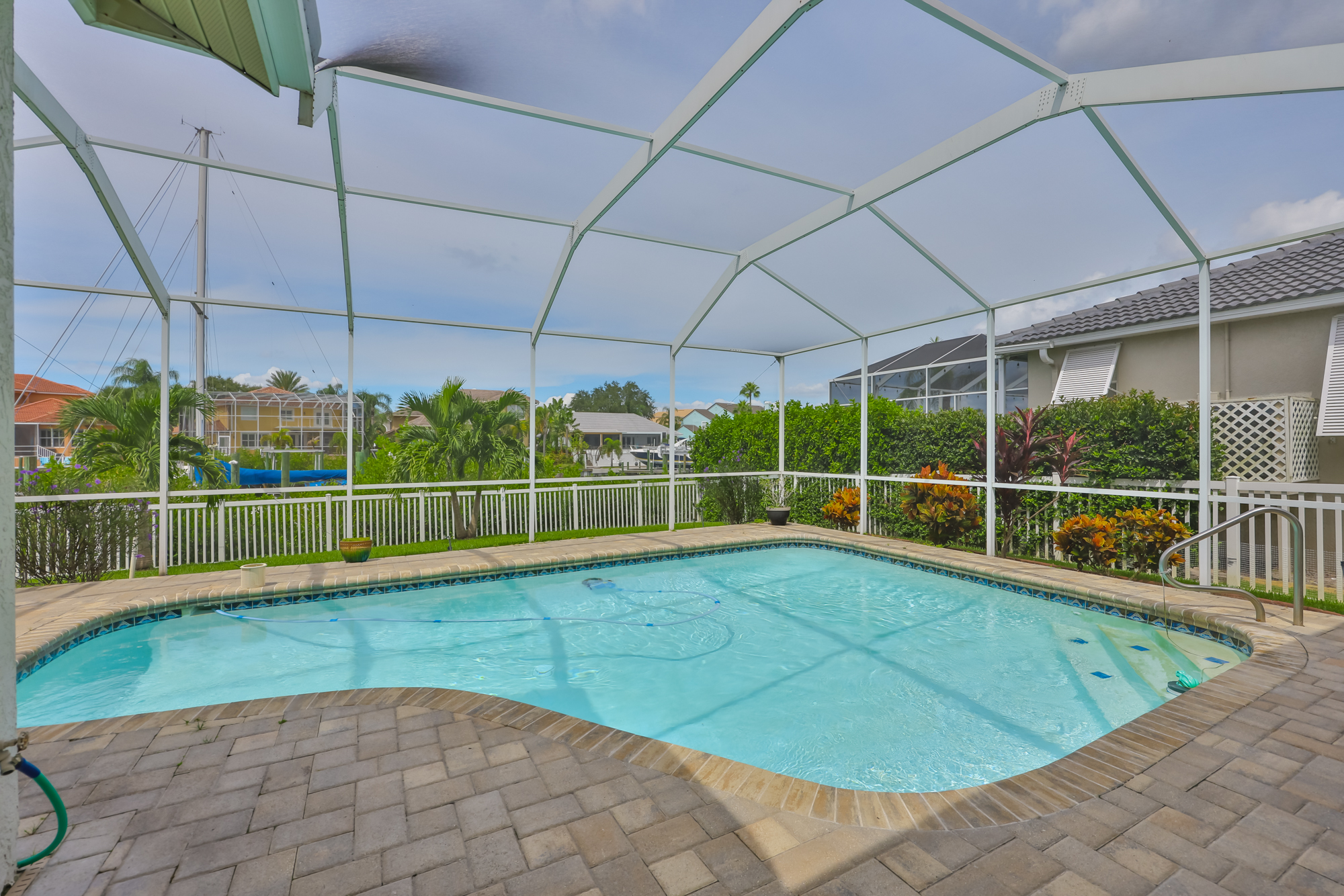 Apollo Beach, Florida, 33572, United States, 4 Bedrooms Bedrooms, ,3 BathroomsBathrooms,Residential,For Sale,1976005