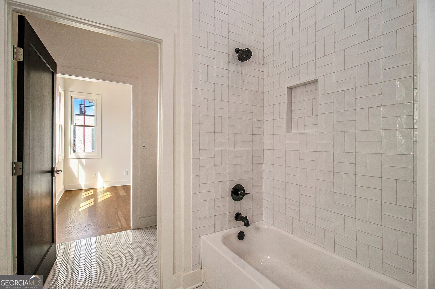 Fayetteville, Georgia, 30214, United States, 3 Bedrooms Bedrooms, ,3 BathroomsBathrooms,Residential,For Sale,1859111