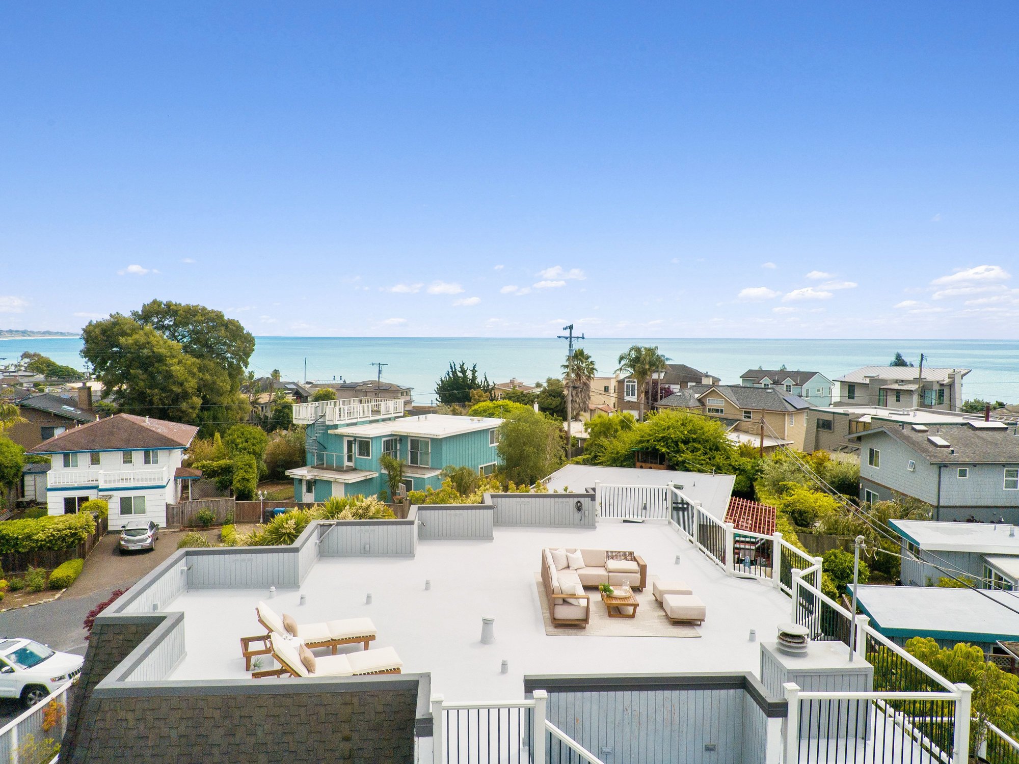  523 Middlefield Drive - 物件實景