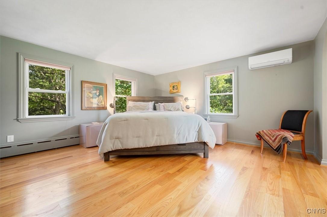 Frankfort, New York, 13413, United States, 5 Bedrooms Bedrooms, ,3 BathroomsBathrooms,Residential,For Sale,1939767