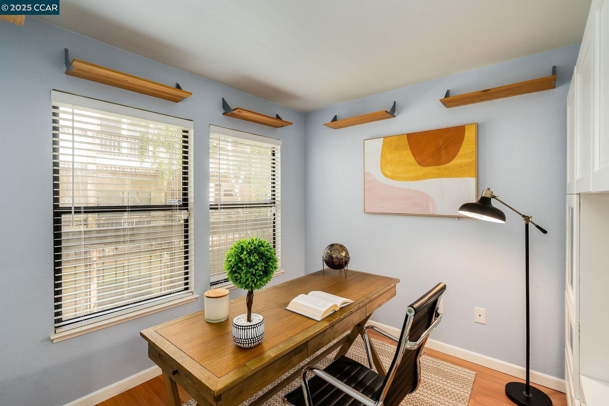 Walnut Creek, California, 94595, United States, 2 Bedrooms Bedrooms, ,1 BathroomBathrooms,Residential,For Sale,1987718