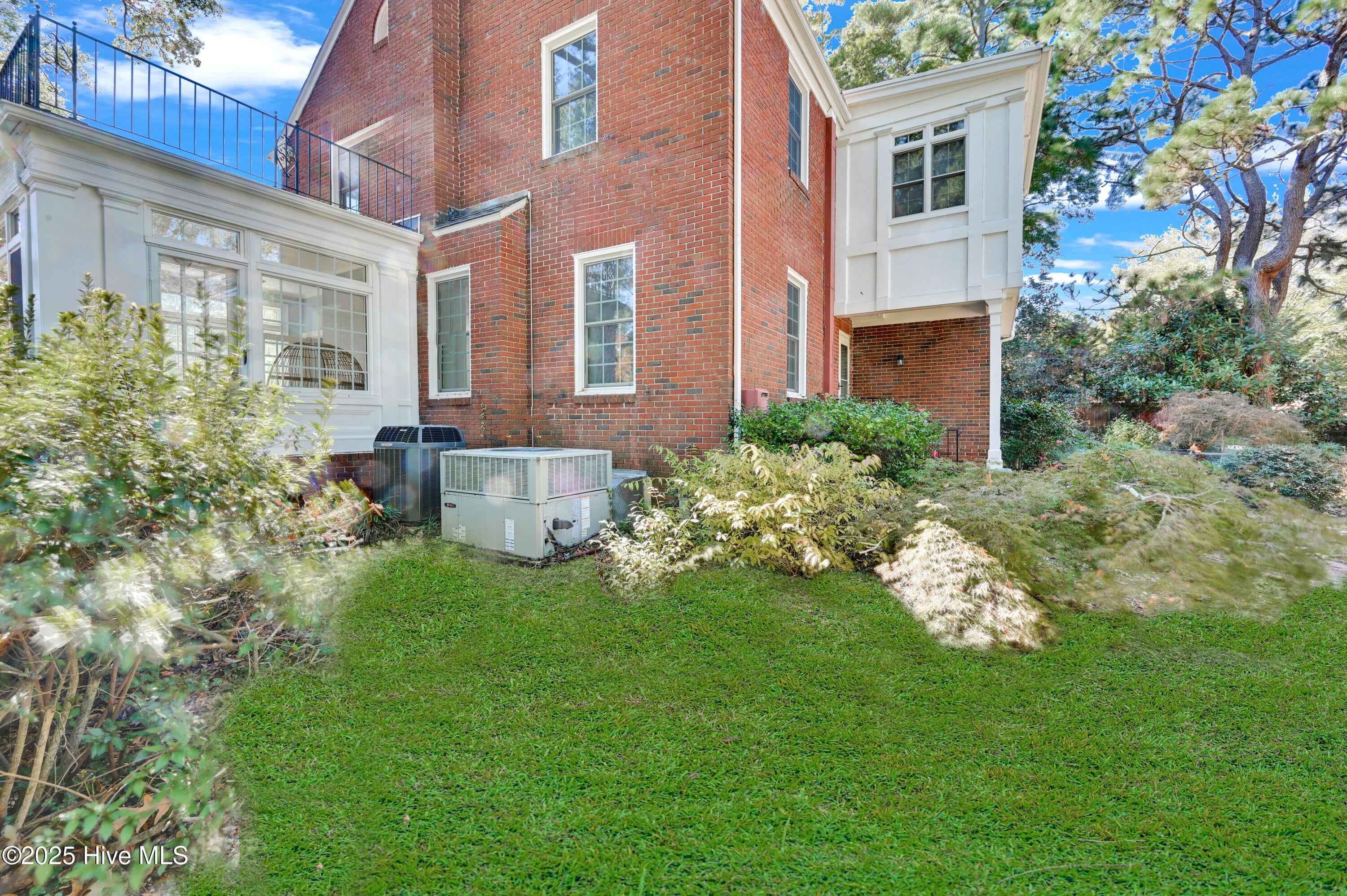 Greenville, North Carolina, 27858, United States, 4 Bedrooms Bedrooms, ,3 BathroomsBathrooms,Residential,For Sale,1985728