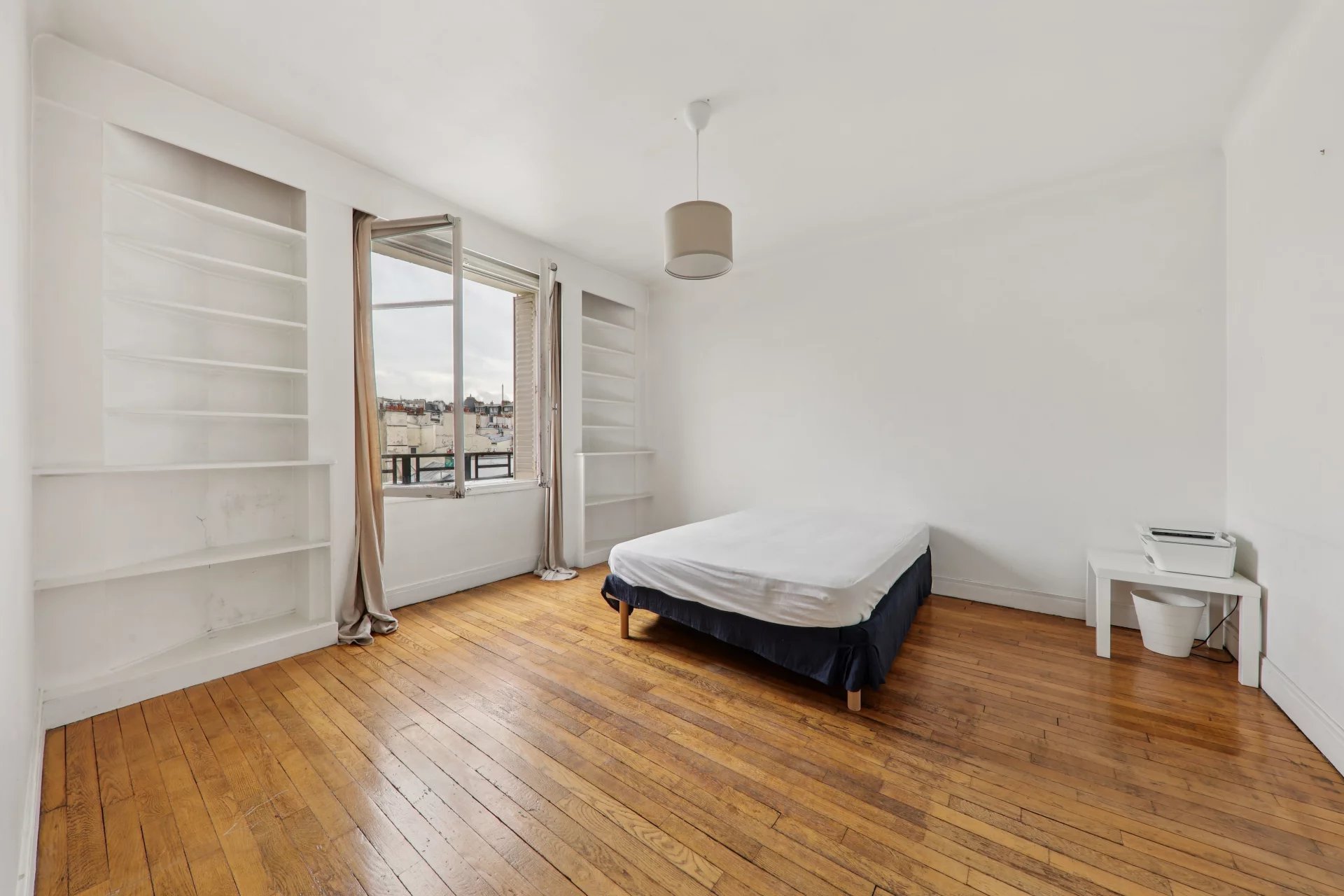 Paris 7th, Île-de-France, 75007, FR, 1 Bedroom Bedrooms, ,1 BathroomBathrooms,Residential,For Sale,1969026