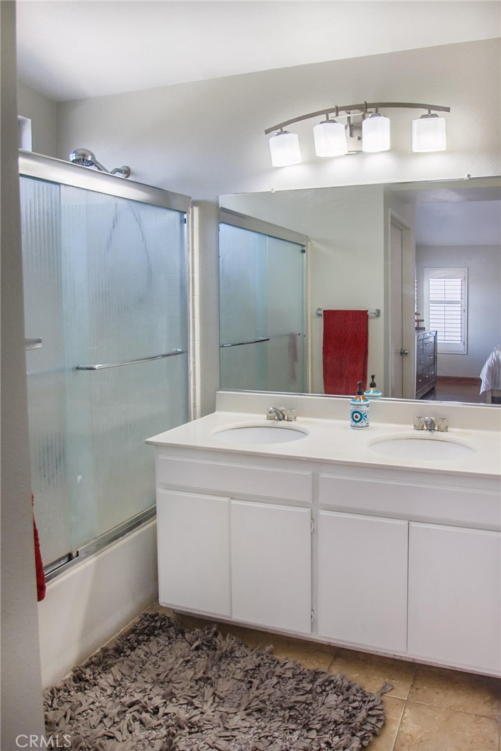 Sylmar, California, 91342, United States, 3 Bedrooms Bedrooms, ,3 BathroomsBathrooms,Residential,For Sale,1917453