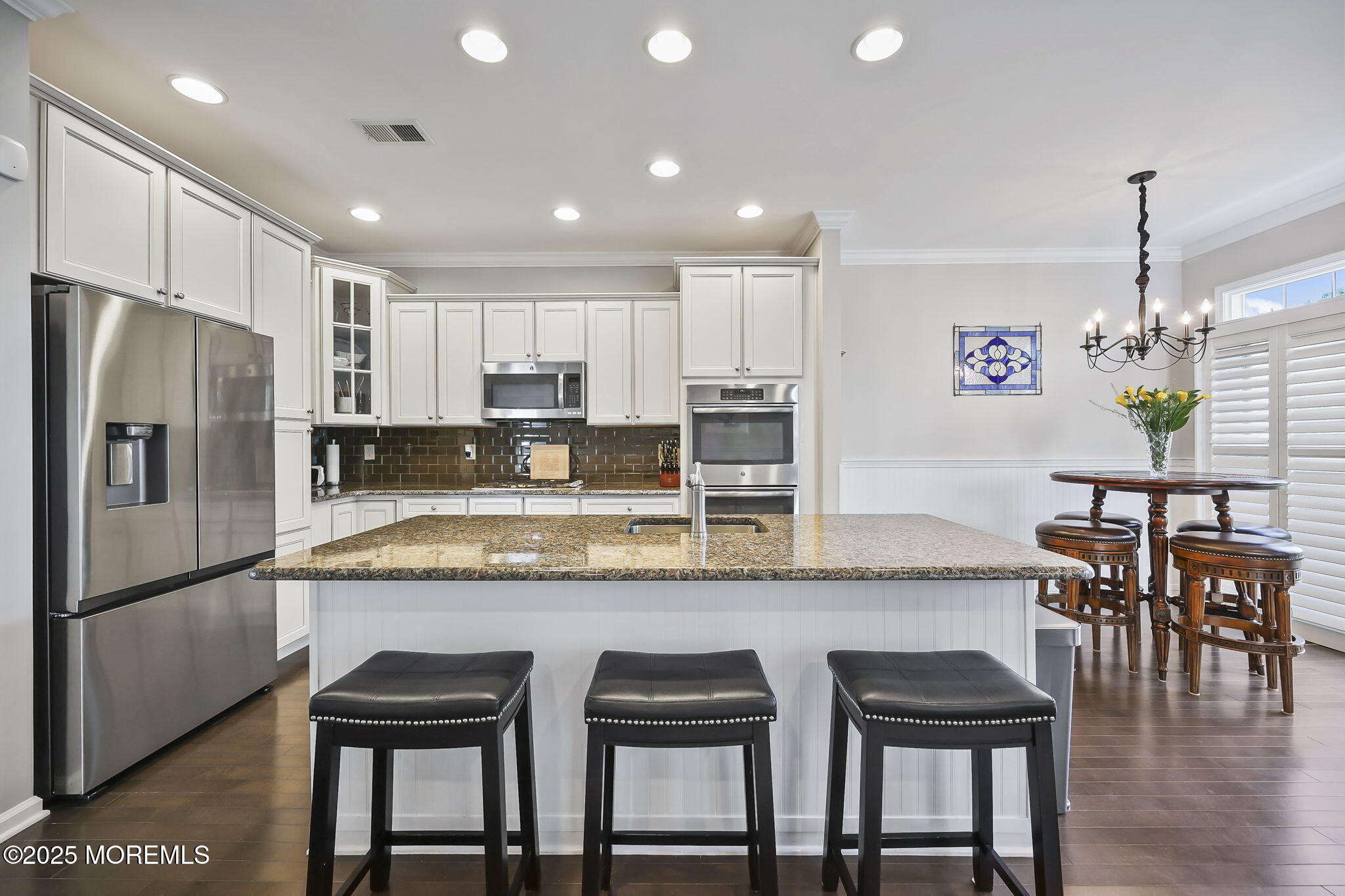 Shrewsbury Boro, New Jersey, 07702, United States, 3 Bedrooms Bedrooms, ,4 BathroomsBathrooms,Residential,For Sale,1942784
