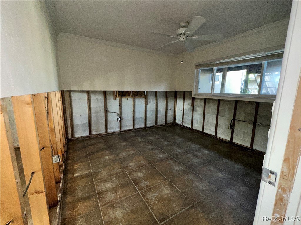 Crystal River, Florida, 34429, United States, 4 Bedrooms Bedrooms, ,3 BathroomsBathrooms,Residential,For Sale,1996734