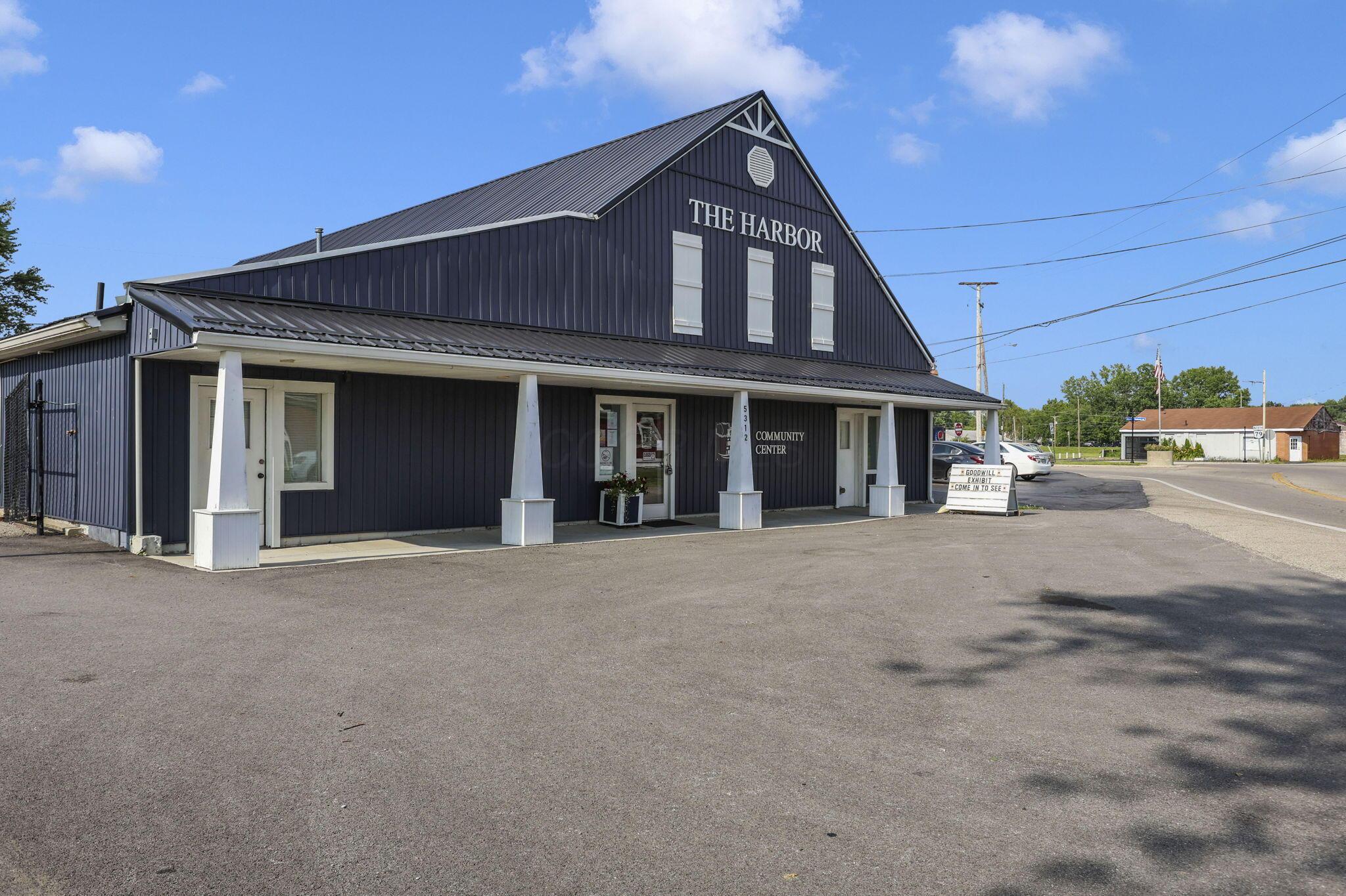 Buckeye Lake, Ohio, 43008, United States, 3 Bedrooms Bedrooms, ,3 BathroomsBathrooms,Residential,For Sale,1975089