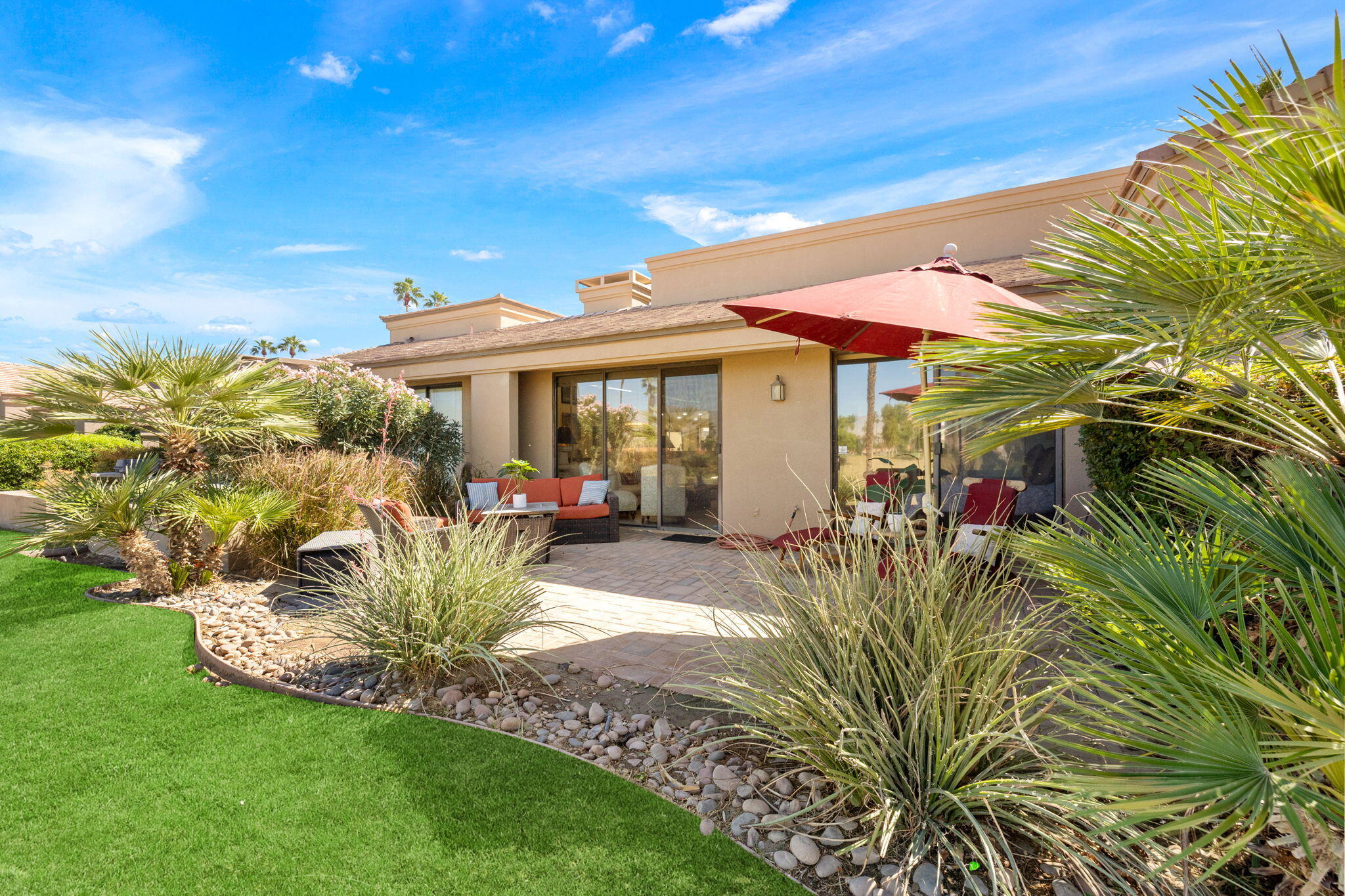 Palm Desert, California, 92211, United States, 2 Bedrooms Bedrooms, ,2 BathroomsBathrooms,Residential,For Sale,1985360